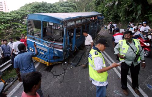 KEMALANGAN BAS