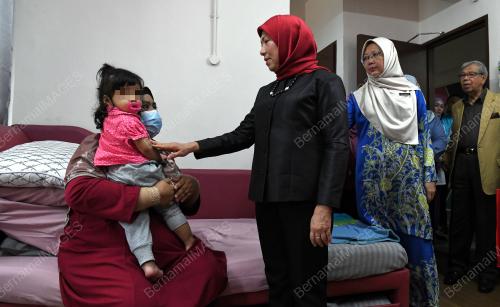 DATUK SERI NANCY SHUKRI