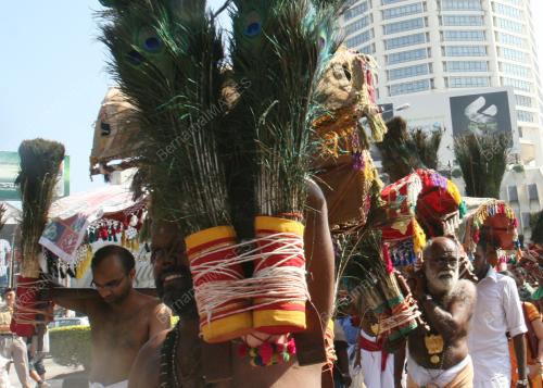 PG08_19012011_MAYIL_KAVADI