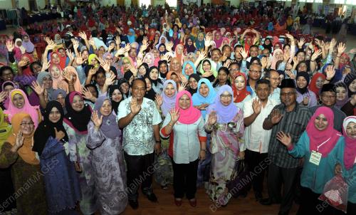 PG08_23082016_MENTERI_WANITA