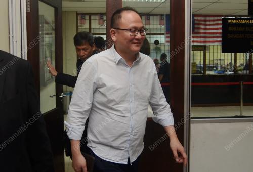 PG08_24052019_RASUAH_BN201905230433