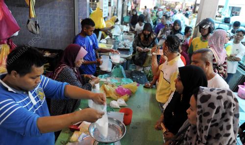 PG08_27072014_SANTAN_RAYA