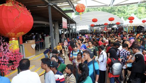 PG08_29012017_RAMAI_BUKIT_BENDERA