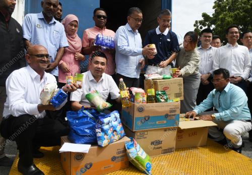 BANTUAN BANJIR KELANTAN