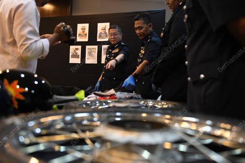 SAMUN JALANAN