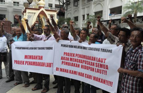 PG09_03072015_NELAYAN_DEMO