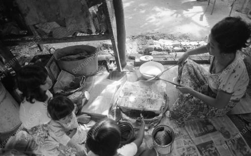 PG09_03082015_BUAT_KUIH