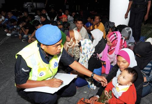 PG09_04012014_RAKYAT_INDON