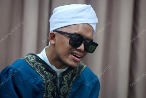 AMZAR HAZIQ MD FAUZI