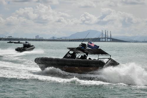 PASUKAN POLIS MARIN
