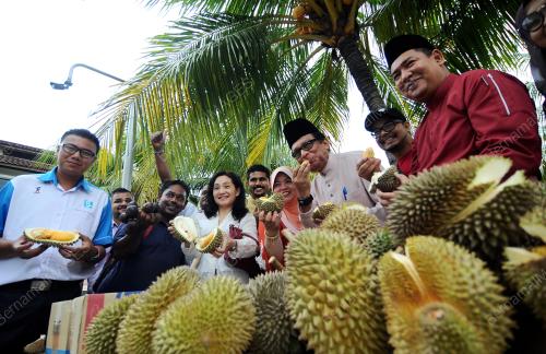 PG09_06072017_DURIAN_BN201706308123