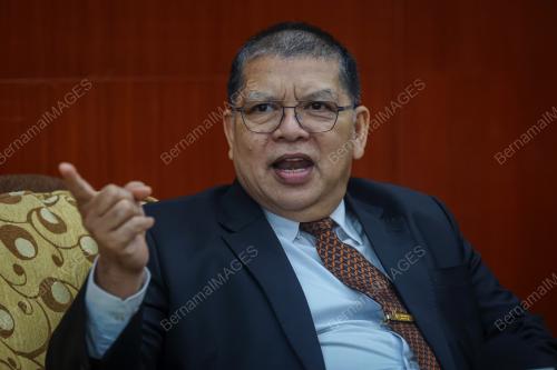 TAN SRI JOHARI ABDUL