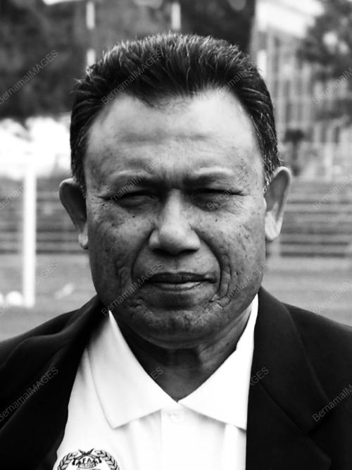 LEGENDA BOLA SEPAK NEGARA MENINGGAL DUNIA