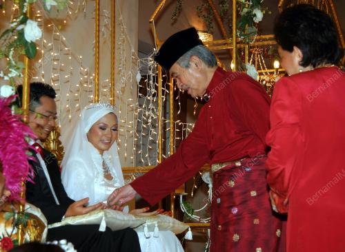 ABDULLAH AHMAD BADAWI