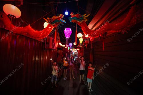 TAHUN BAHARU CINA