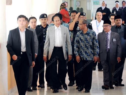 PG09_09062016_TUNKU_LAKSAMANA