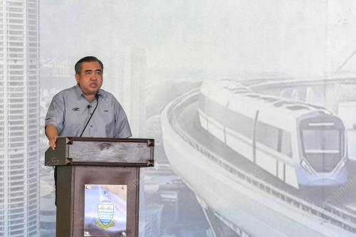 TAPAK PESTA LALUAN LRT
