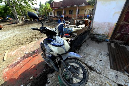 PG09_10112017_CUCI_MOTOSIKAL