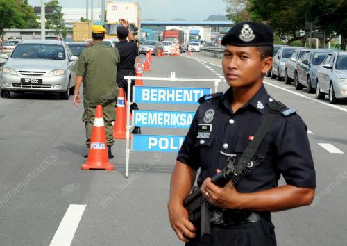 PG09_11012013_POLIS_SEKATAN