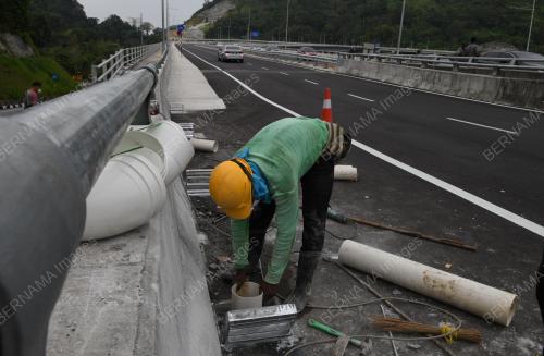 JALAN BEKEMBAR PAYA TERUBONG