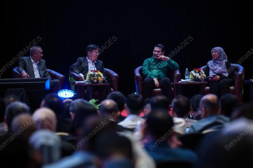 RAFIZI RAMLI
