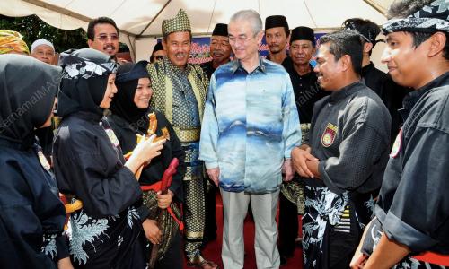 PG09_12012013_PAK_LAH_SENI