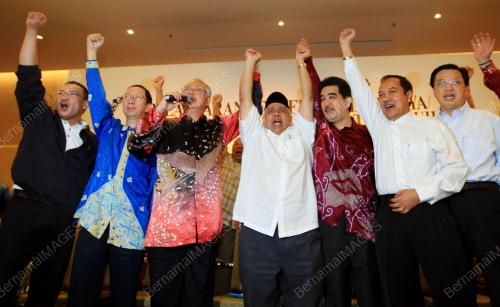 MOHD NAJIB TUN ABDUL RAZAK