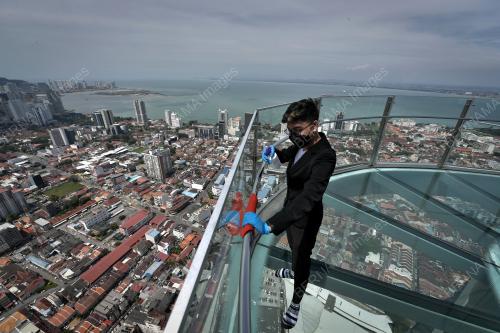 THE TOP PENANG