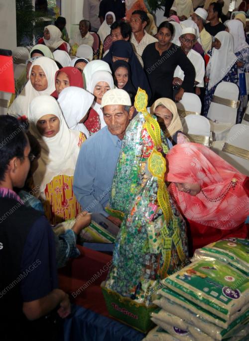 SUMBANGAN HARI RAYA