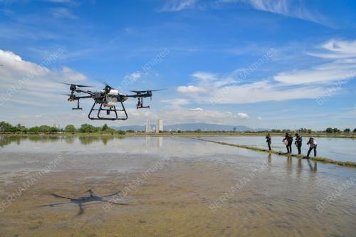 DRONE DJI AGRAS T30