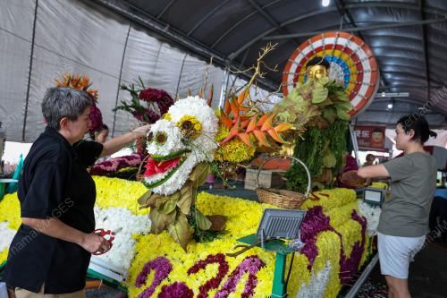 PERSIAPAN HARI WESAK