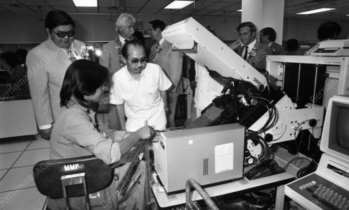 PG09_20102015_RAZALEIGH