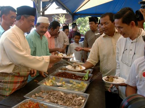 MAHYUDDIN YASSIN