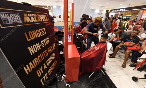 PG09_21092019_GUNTING_RAMBUT_BN201909201672