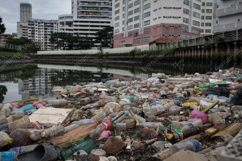 SAMPAH SUNGAI PINANG