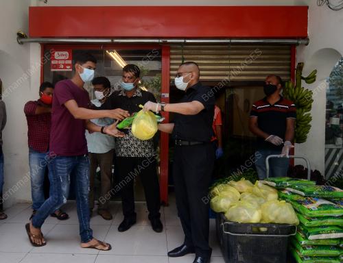 DATUK SHAIK ISMAIL ALLAUDIN