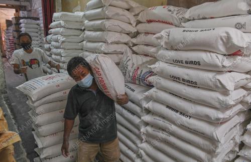 KENAIKAN HARGA BARANG