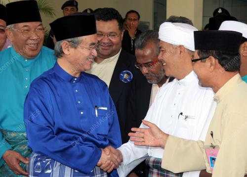PENAMAAN CALON PRU KE-12