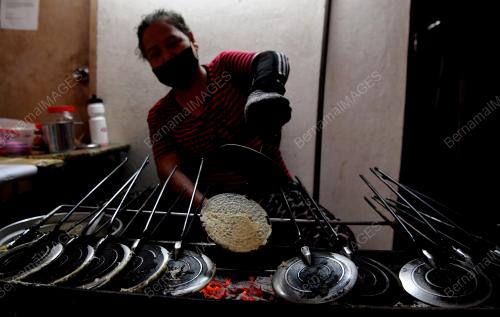 KUIH KAPIT TRADISIONAL