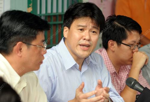 CHIA KAH PENG