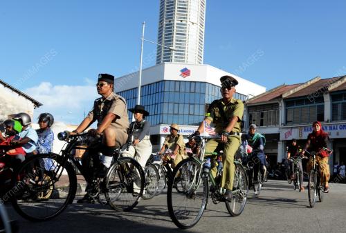 PG09_29062013_KOMTAR_BASIKAL