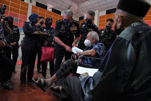DATUK SERI MAZLAN LAZIM