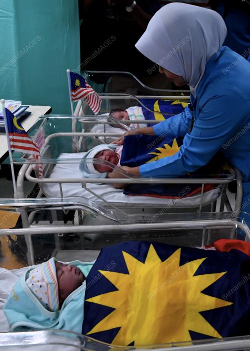 PG09_31082019_BAYI_MERDEKA_BN201908309688