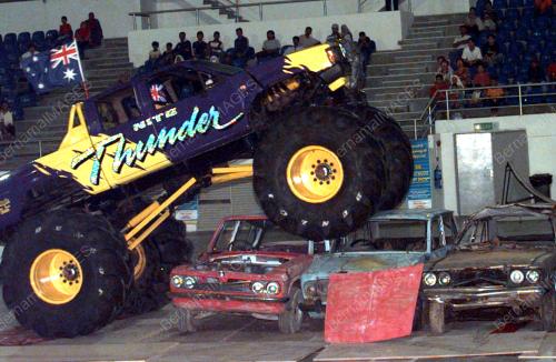 PG10-31_08_2000_KERETA-STUNT_12012016