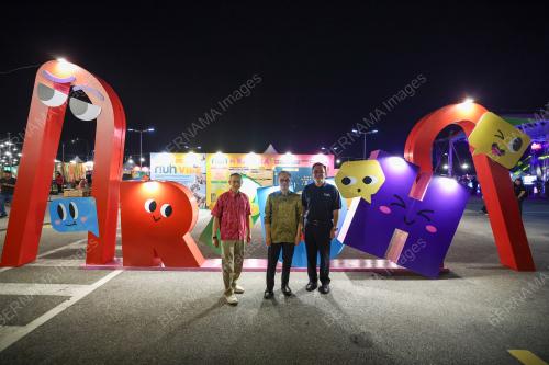 DATUK FAHMI FADZIL