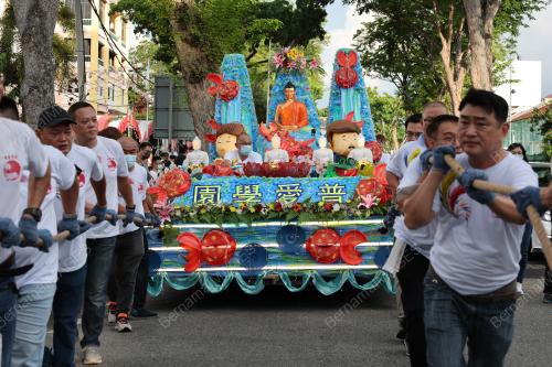 HARI WESAK