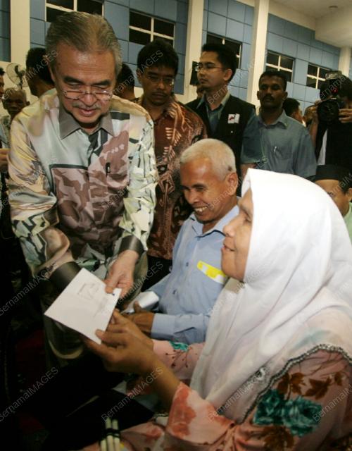 ABDULLAH AHMAD BADAWI