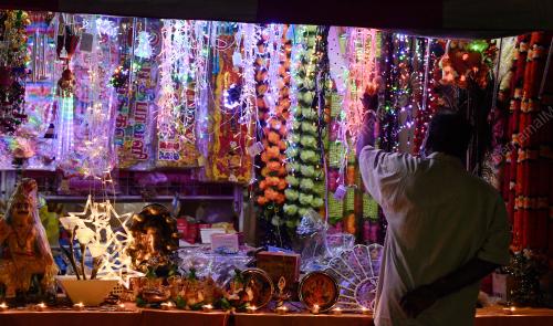 PERSIAPAN DEEPAVALI