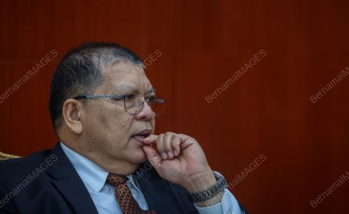 TAN SRI JOHARI ABDUL