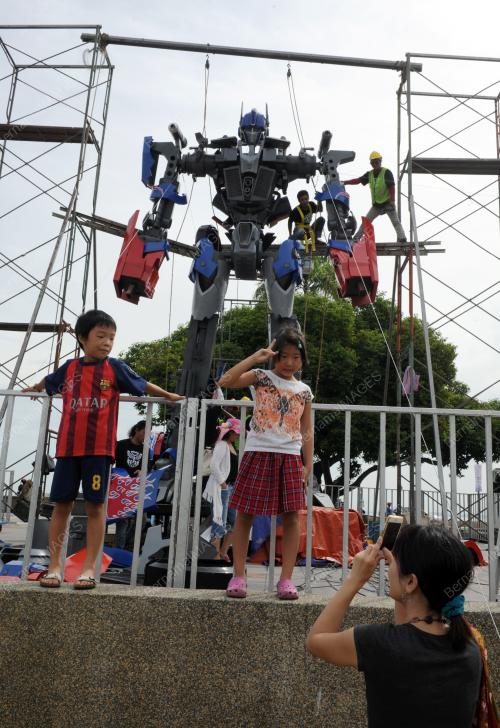 PG10_07072015_BERGAMBAR